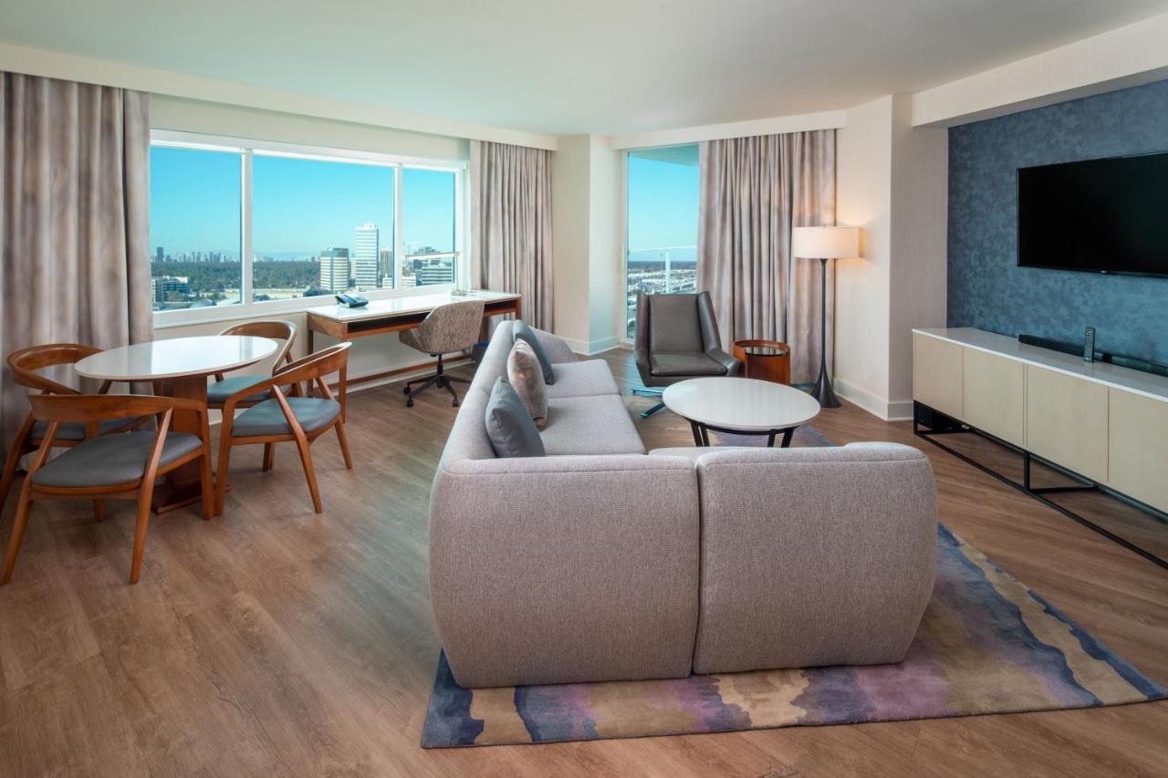 The Westin Houston, Memorial City Екстер'єр фото