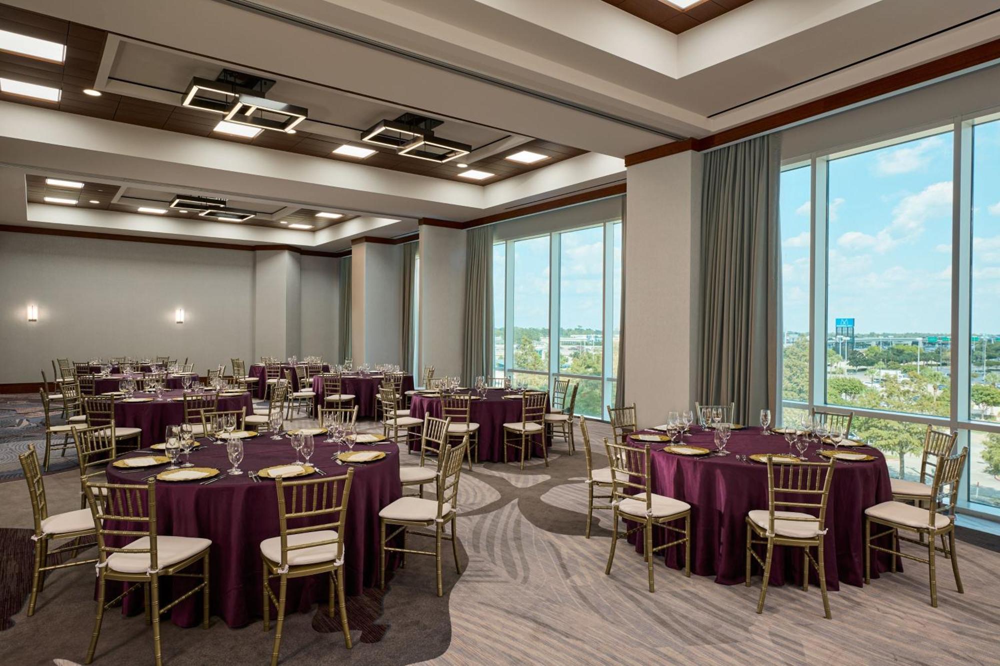 The Westin Houston, Memorial City Екстер'єр фото